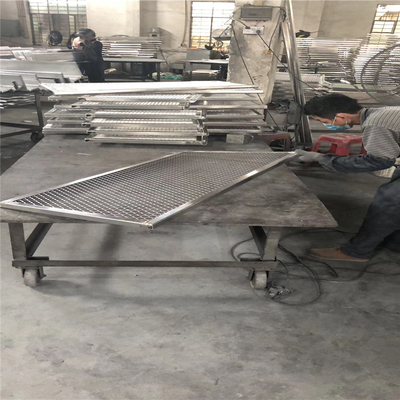 600x1200 Aluminium-Mesh Fence Panels ISO9001 0.5mm-8mm schweißte