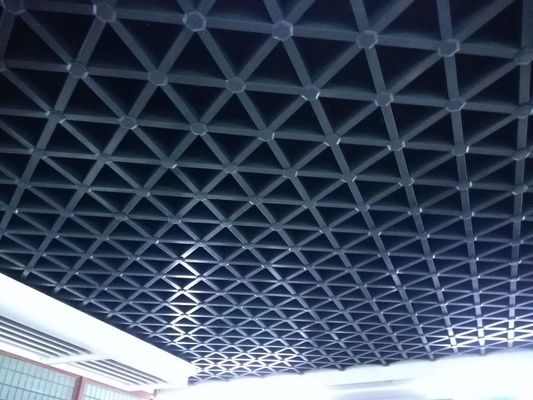 Dreieckige offenen Zellen Metalldeckenfliesen Aluminium Metallgitterdecken