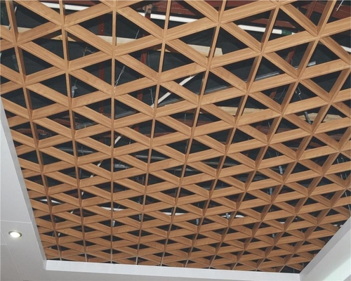 Dreieckige offene Zellmetalldecke deckt perforierte Aluminiummetallgitter-Decke mit Ziegeln