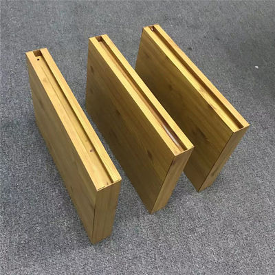 Holzmaserungsdesign Aluminium Metall Decke Extrudierte Kastendecken
