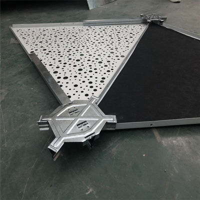 Heißer Verkauf 1200X1200X1200 Aluminium Metall Decke Dreieckige Clip-in Aluminium Paneeldecke