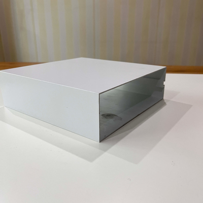 Schalldichte weißer Kasten-Leitblech-Decke 300x100x1000mm Alumimum