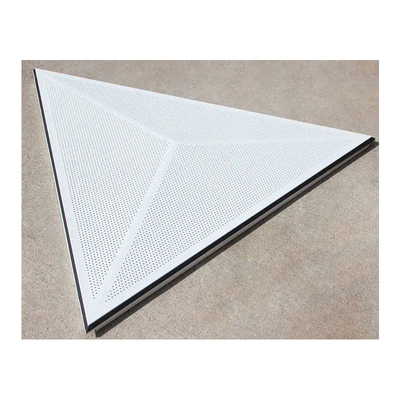 1200x1200x1200mm Aluminiummetalldecken-Clip Dreieck-Decke in der Metall3d