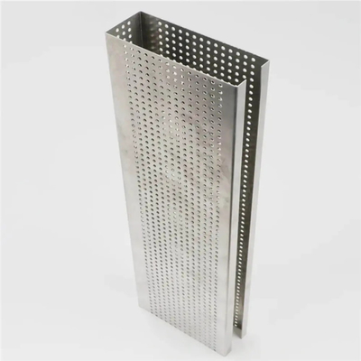 40x80mm formen Aluminiummetalldecke U akustisches Decken-Leitblech