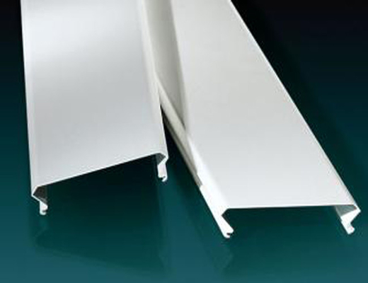Stärke der c-Streifen-Aluminiummetalldecken-0.9mm für Convention Center