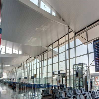 Streifen-Aluminiummetalldecke des Wind-Beweis-S für Flughafenabfertigungsgebäude