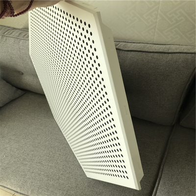 Kundengebundene Metallfalsche akustische Decken-Fliese durchlöcherte Clip in sechseckigem