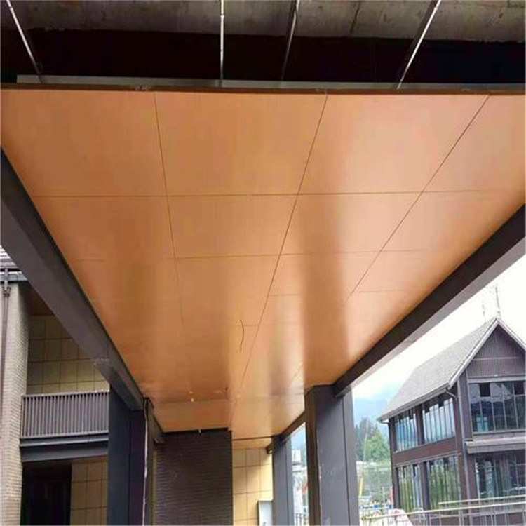 Aluminiumdecken-hölzerne Farbperforierter Haken des metall600x600 auf Deckenverkleidung